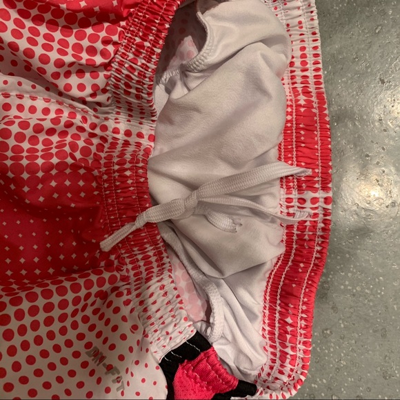 UT Austin Longhorn Nike Dri-Fit Athletic shorts - Picture 5 of 5